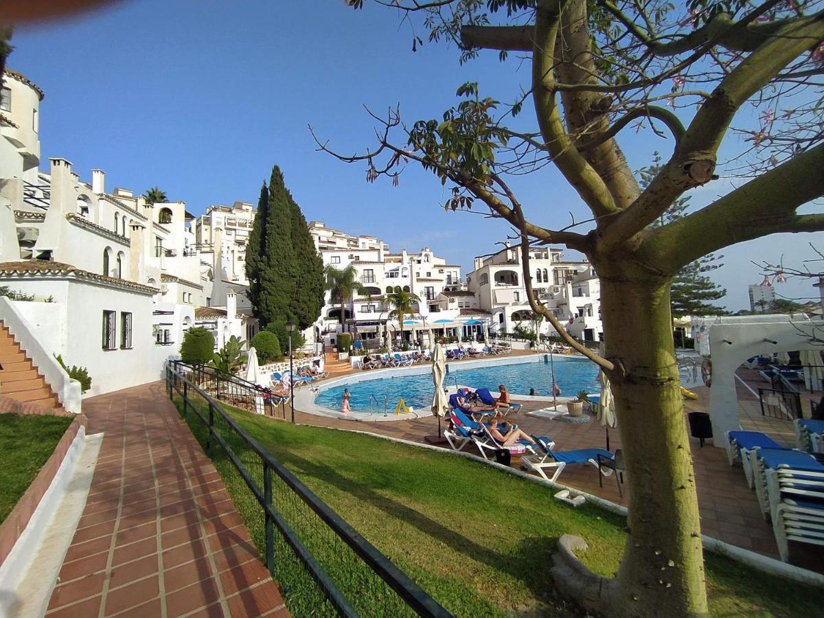 Pueblo Evita Benalmadena Appartement Pres De La Plage Avec Piscine エクステリア 写真
