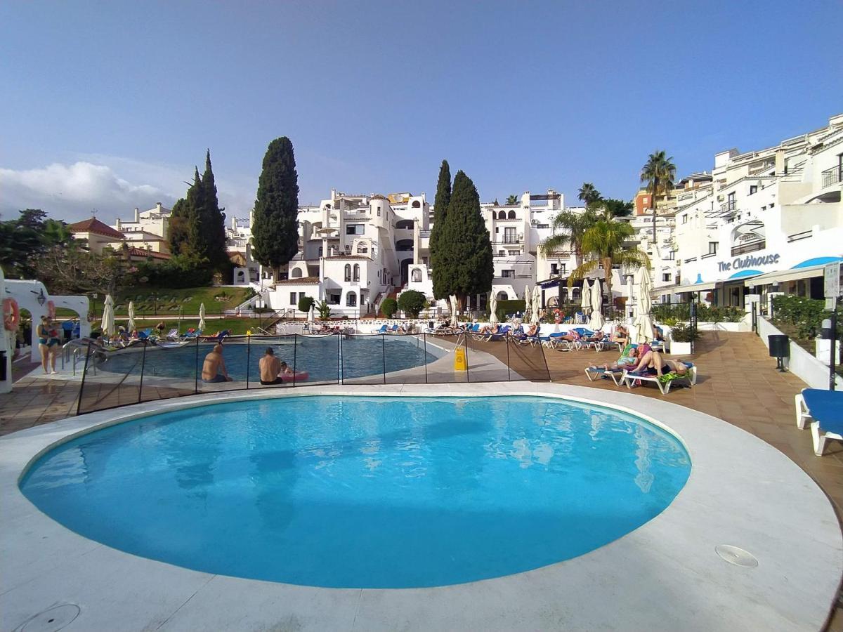 Pueblo Evita Benalmadena Appartement Pres De La Plage Avec Piscine エクステリア 写真